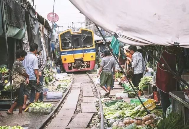 ps照片合成过程中影调的调整技巧,摄影ps视频剪辑怎么学习