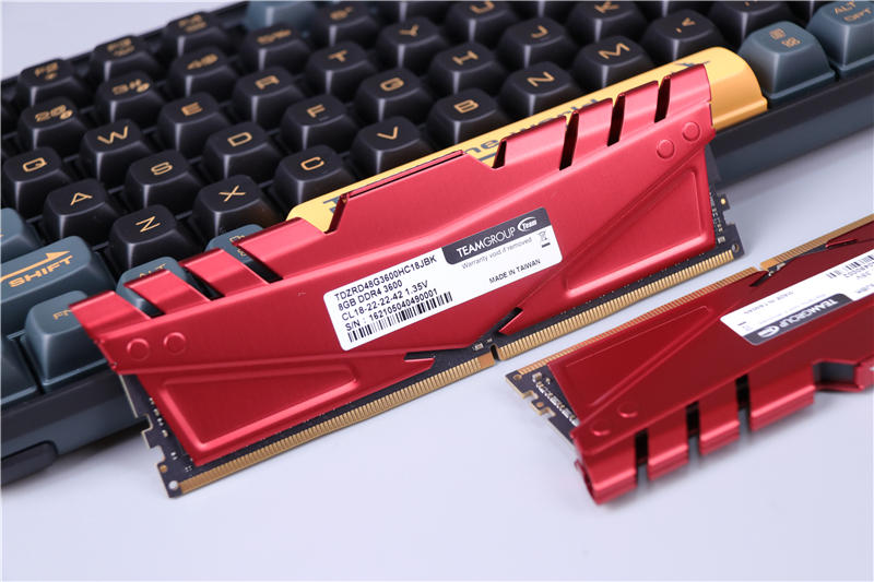 十铨ddr42400火神,十铨ddr4内存条测评