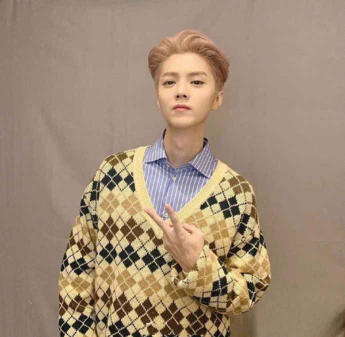 杨幂撞衫杨紫,杨幂撞衫男人