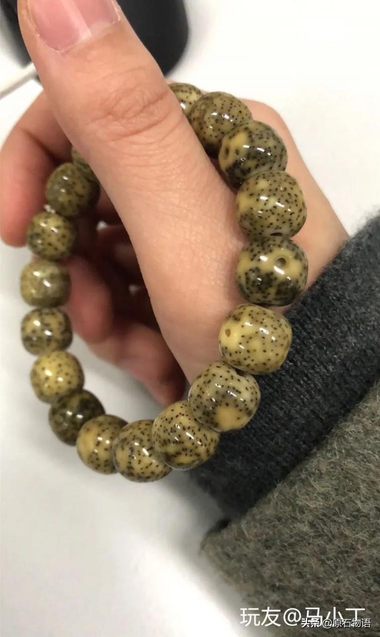 星月菩提一般几个籽,星月菩提只要是真的就可以玩