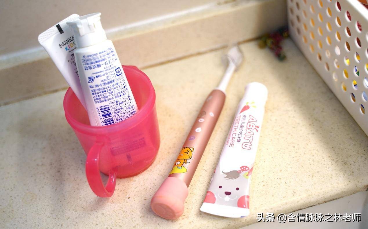 儿童电动牙刷哪个牌子好性价比高,舒客儿童电动牙刷的正确使用方法