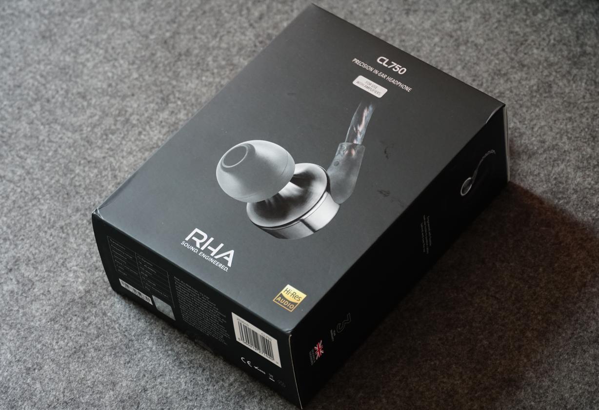 世界顶尖入耳式耳机,入耳式平价监听耳机测评