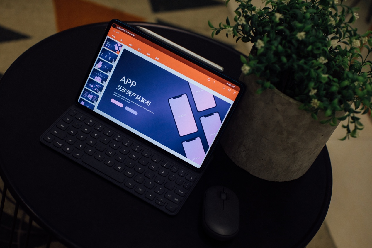 石墨烯被誉为新材料之王,21世纪新材料之王石墨烯