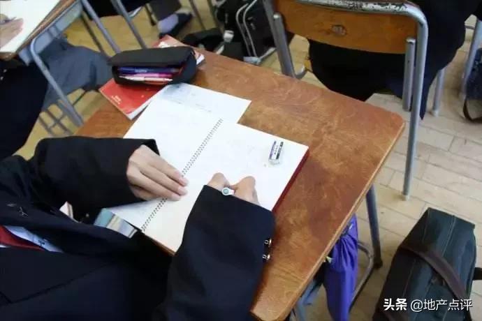 在南京月薪多少能活下去,在北京收入多少够养娃