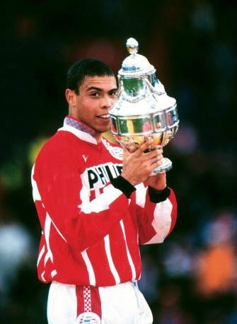 国际足联金球奖历届得主,国际足联历届先生