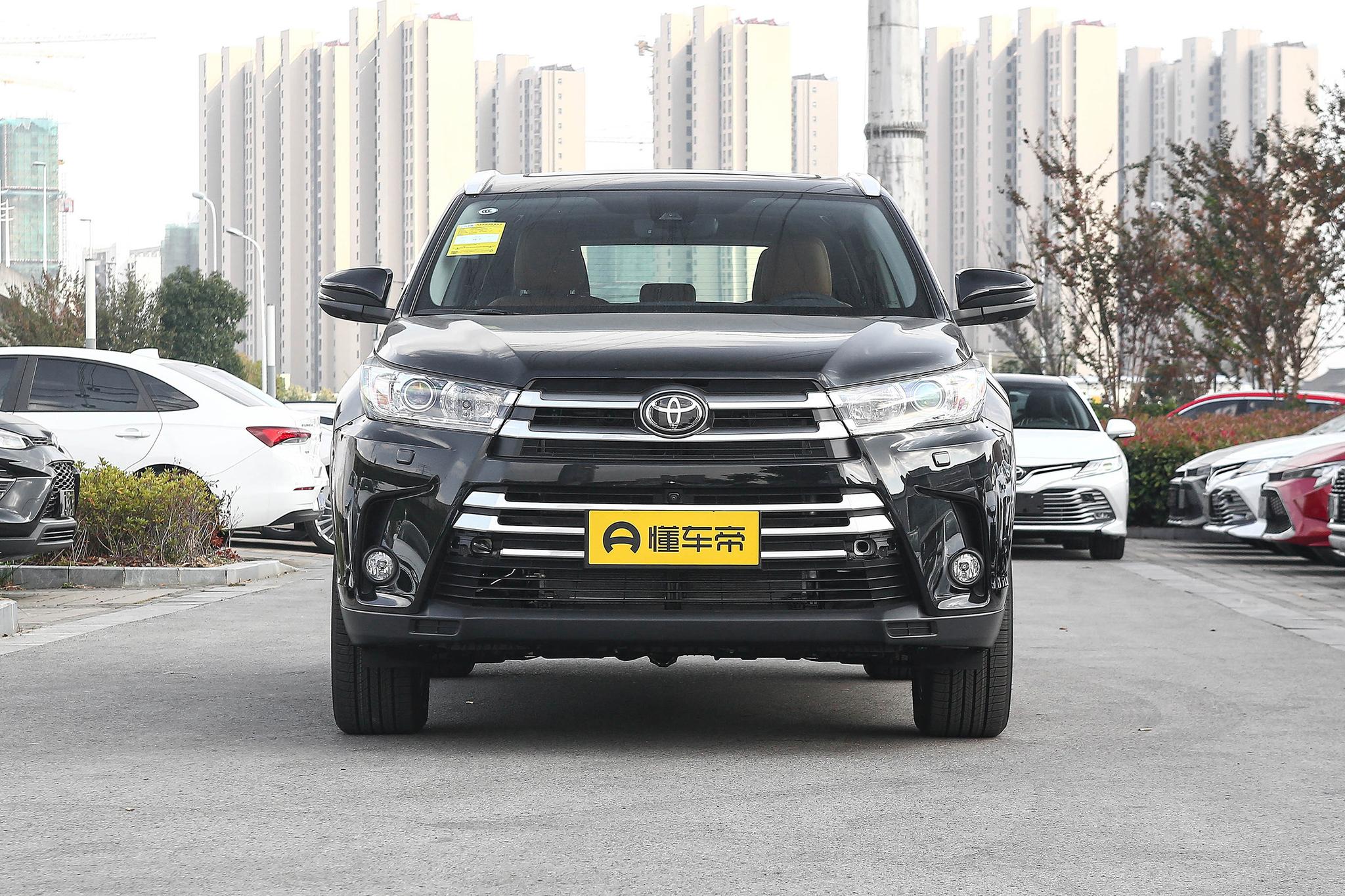 2023款丰田汉兰达车身刚性评测,汉兰达2021款四驱豪华7座内饰介绍