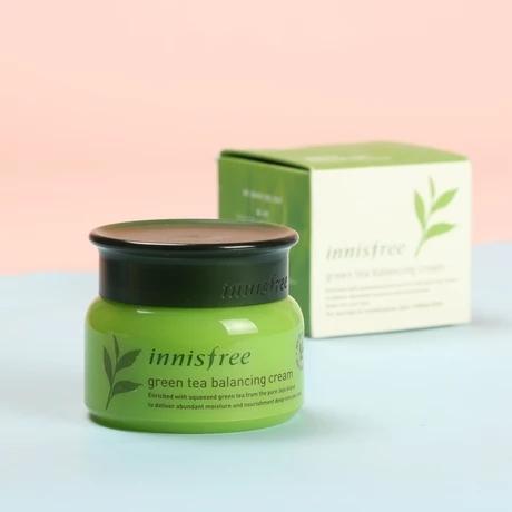 秋冬保湿效果好的面霜,秋冬补水保湿面霜学生