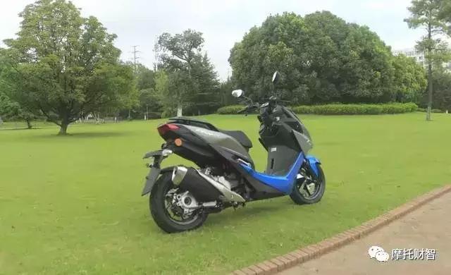 金城草蜢200驾驶感受,金城草蜢是山寨车吗