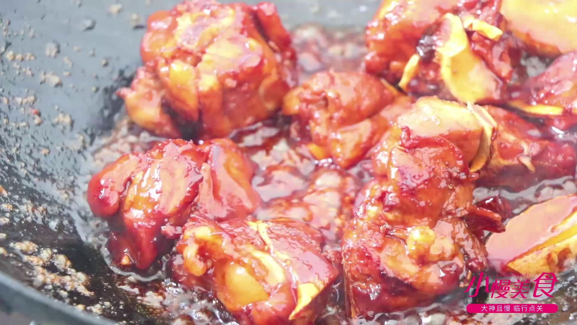 红烧排骨的家常做法最正宗视频,红烧排骨的做法外酥里嫩视频