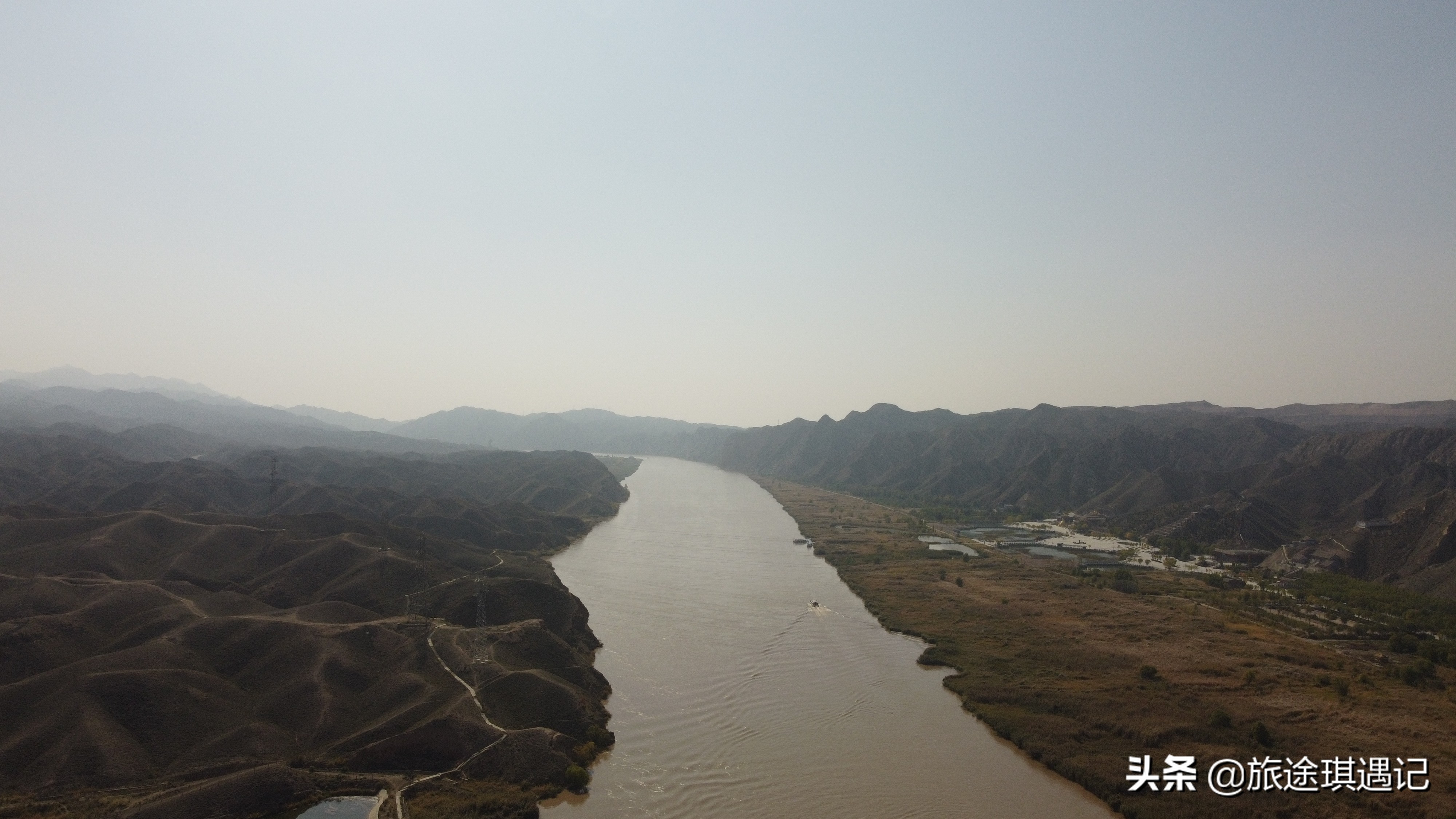 宁夏青铜峡黄河边景区,宁夏青铜峡冰封黄河景如画