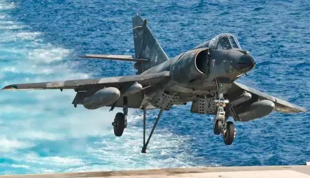 阿根廷空军马岛螺旋桨飞机,阿根廷空军螺旋桨飞机