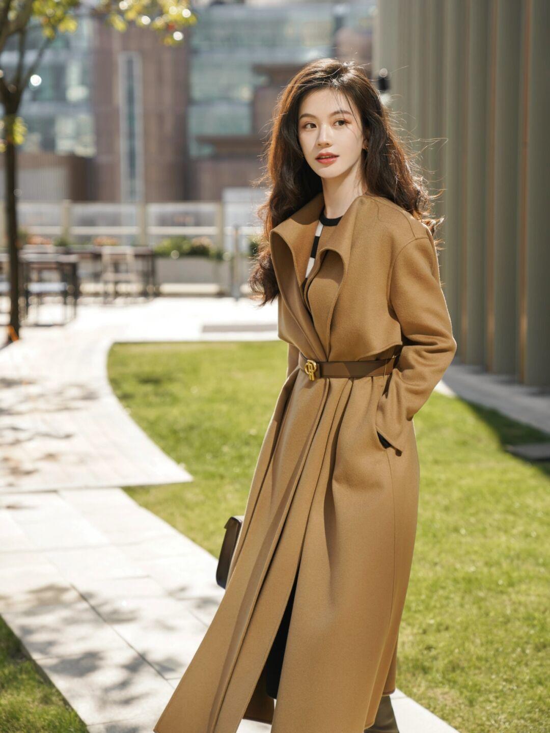 驼色羊绒大衣最佳颜色,驼色大衣推荐什么年纪