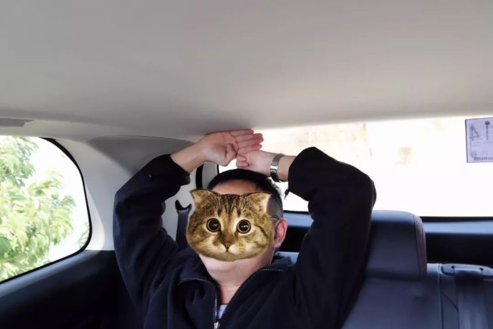 带着全家人一起房车自驾游,大通g50手动挡低配试驾视频