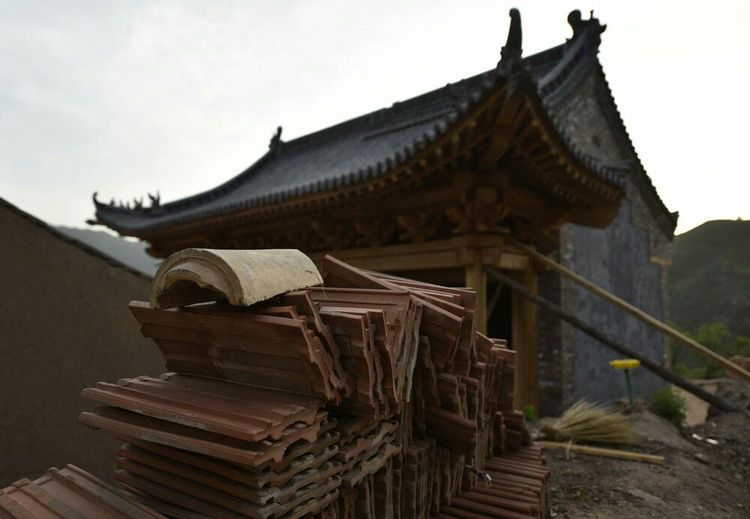 乡村古寺庙,五一家乡山顶寺庙一游