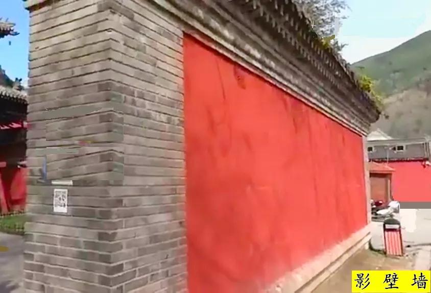 五台山的大白塔最上面是什么寺庙,五台山风景名胜区塔院寺大白塔