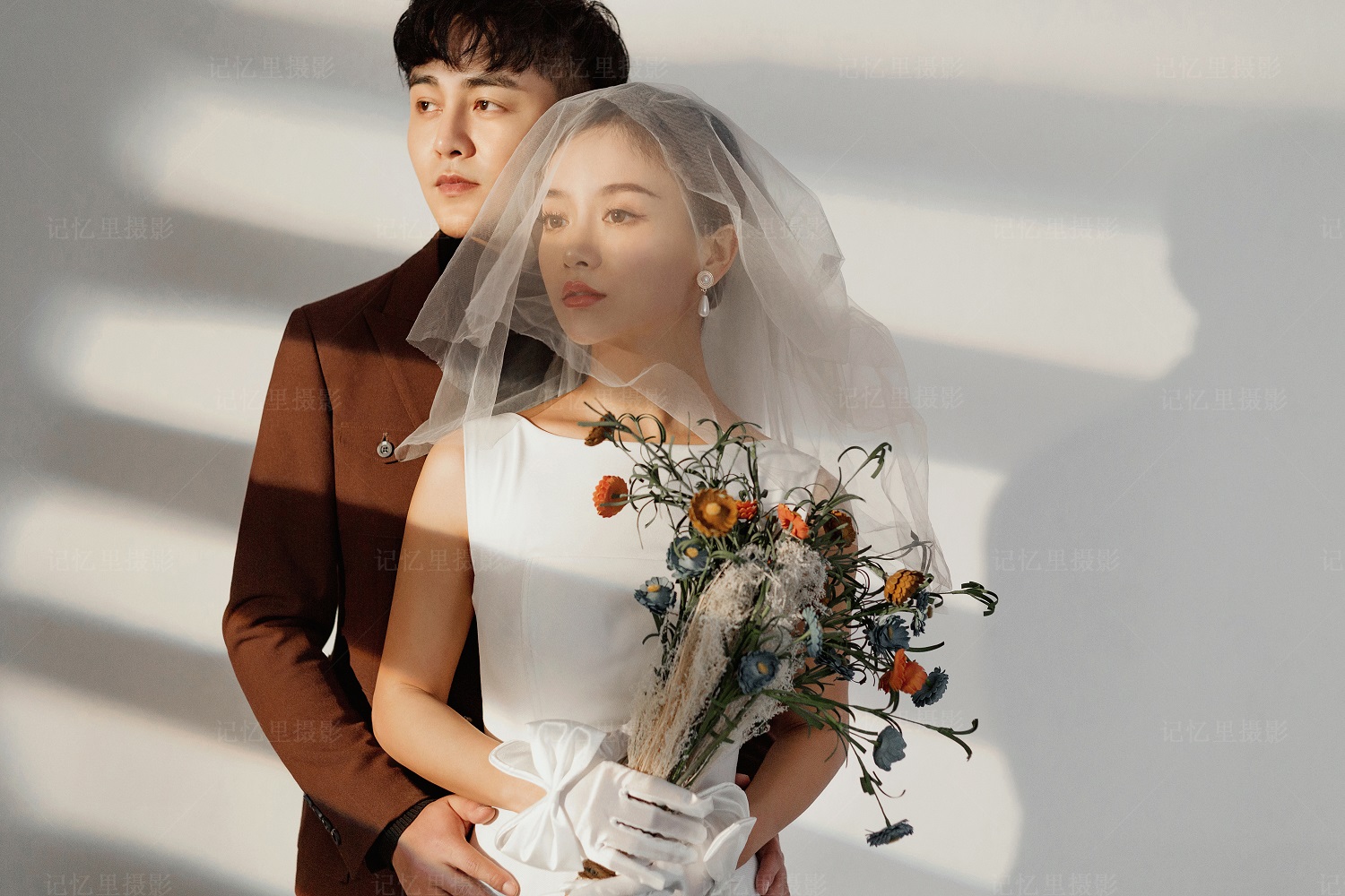 男生当伴郎可以带女朋友去接亲吗,男生可以当几次伴郎