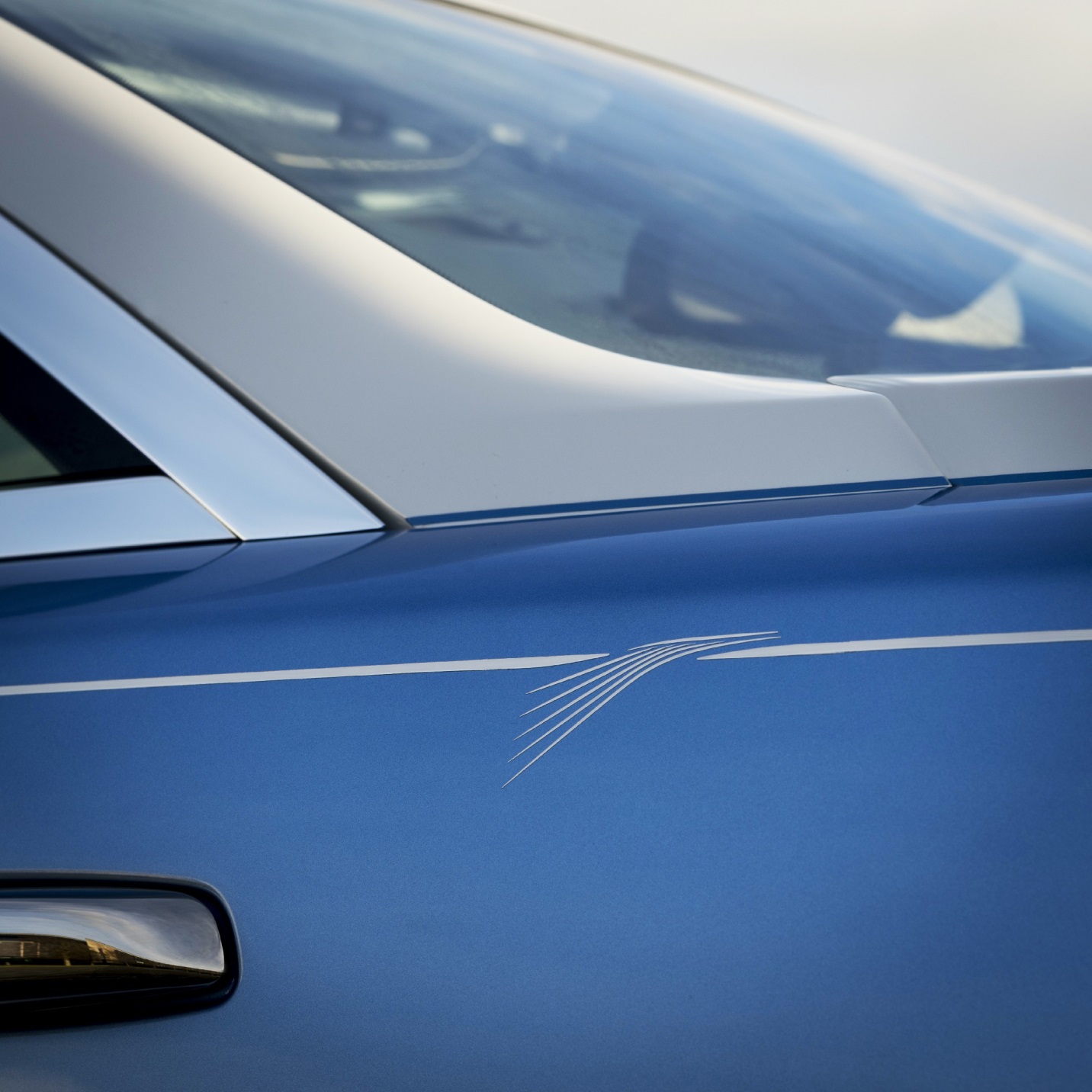 劳斯莱斯最经典外观,劳斯莱斯典藏版效果图