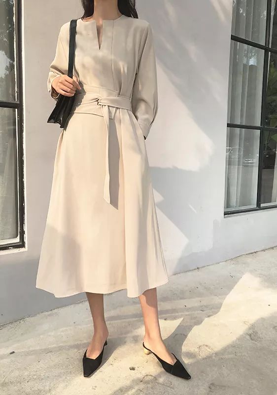 2023法式复古秋冬季气质连衣裙,2022法式复古小众高级感连衣裙