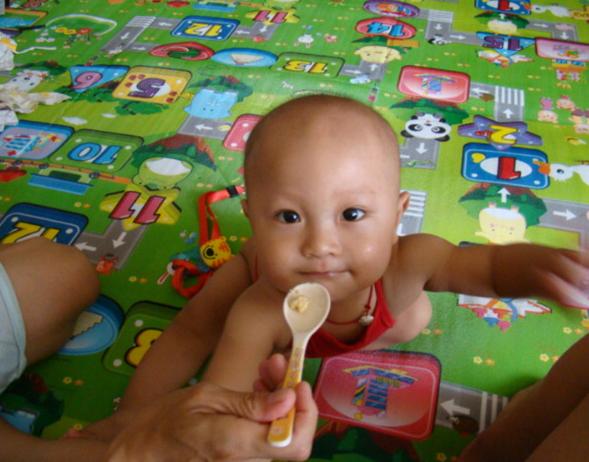 孩子脾胃差容易积食上火,宝宝口舌生疮喝点什么