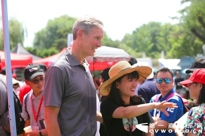 康明斯中国高管,康明斯现任董事长