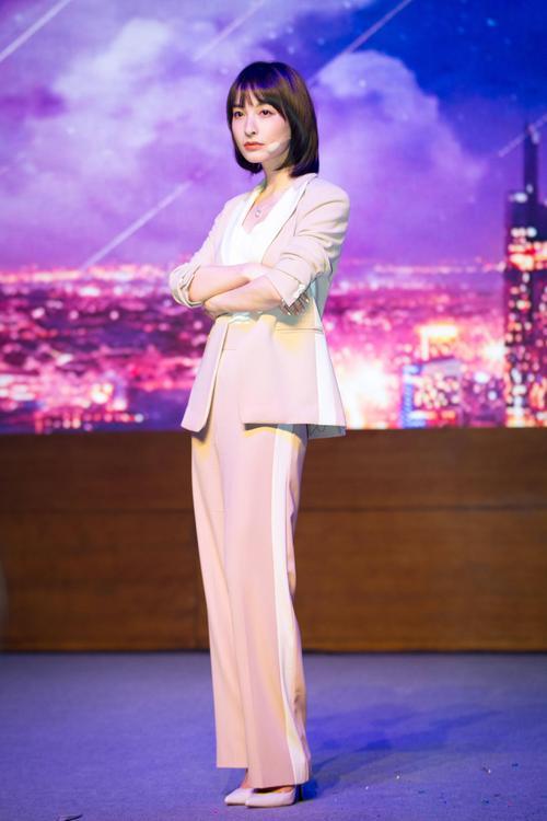 小腿胖如何练直,小腿肌肉粗壮如何穿搭