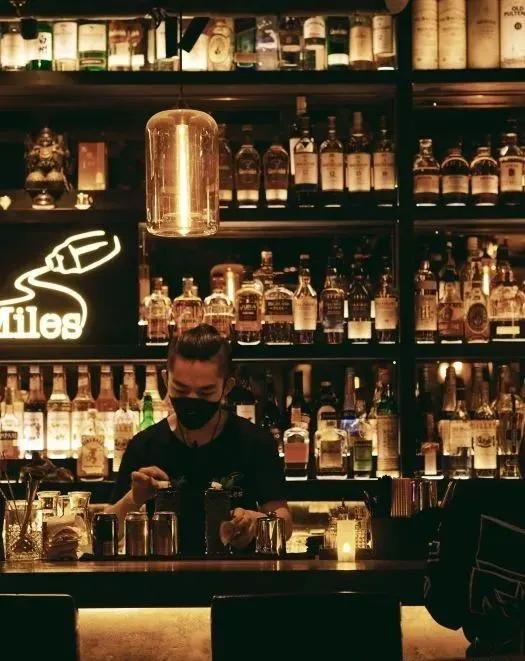 三里屯适合一个人去的小酒馆,北京最具特色的小酒馆