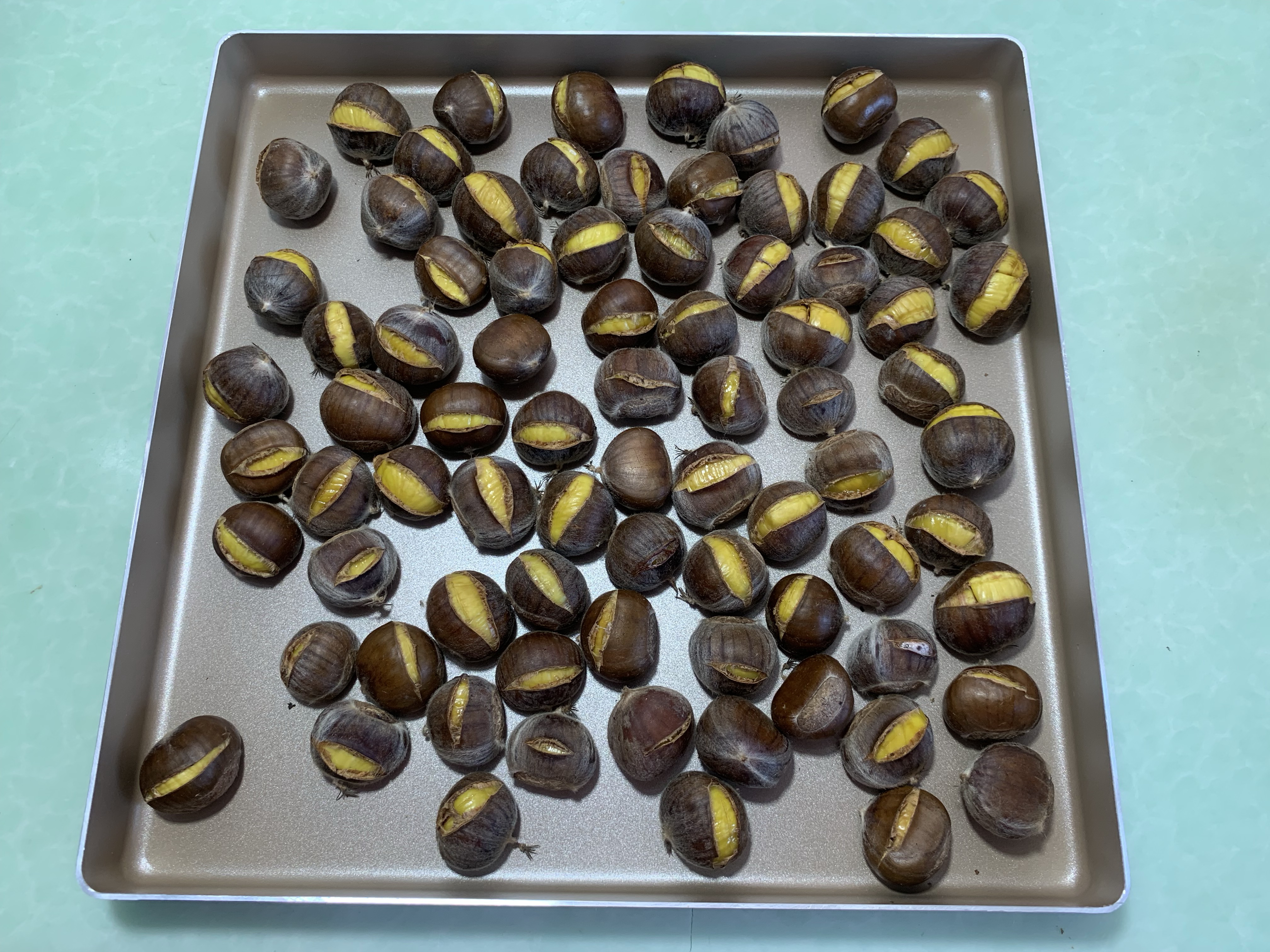 用水煮的栗子不好剥？烤板栗秘籍了解一下！