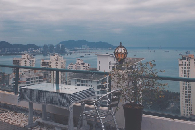 拥抱那片大海,拥抱这片海