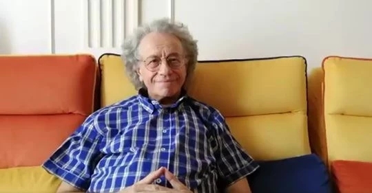 恐怖！电击*脑洗**孩子，之后卖给恋童癖...