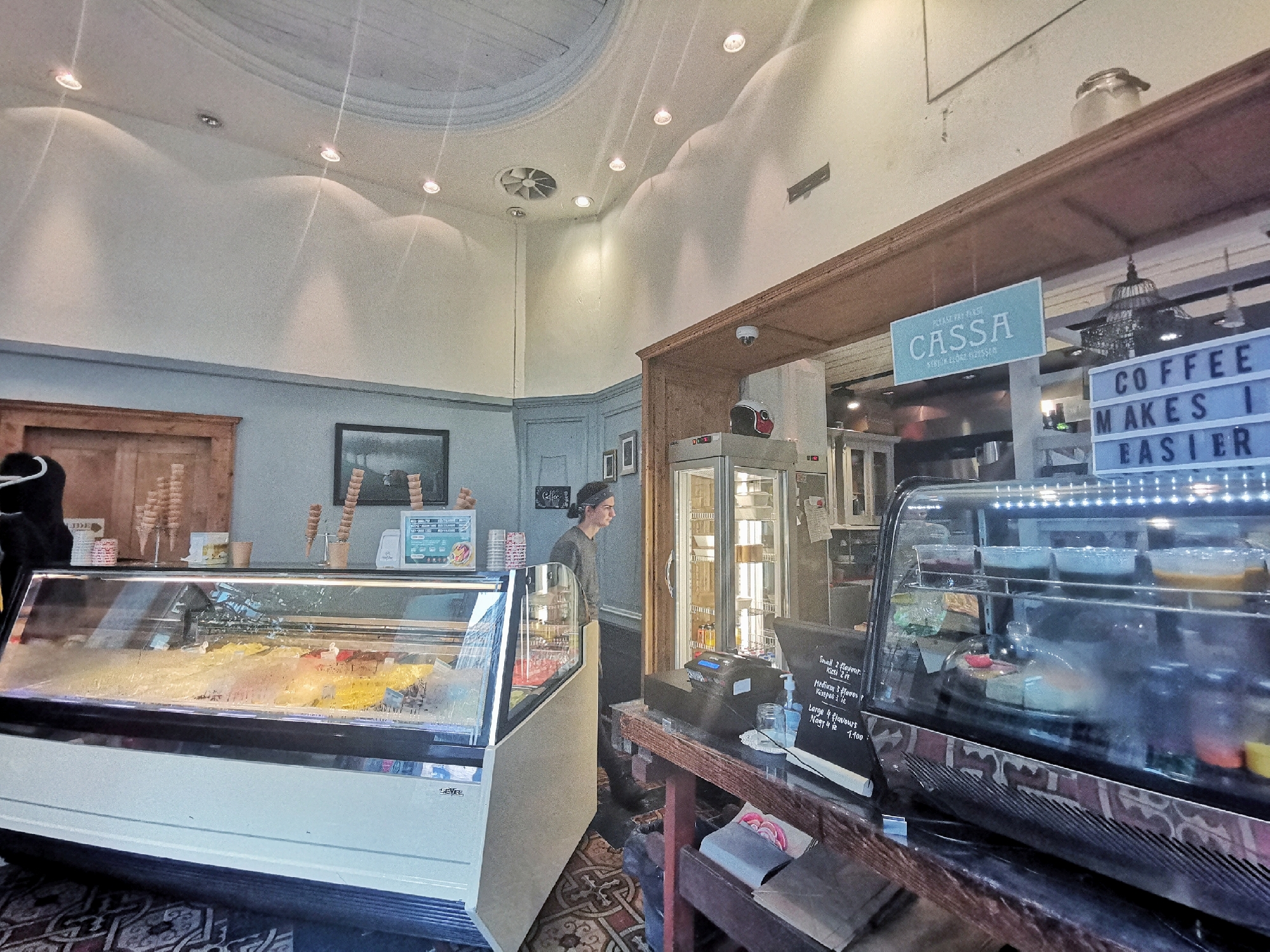 布达佩斯十大必吃餐厅,布达佩斯有名的咖啡店