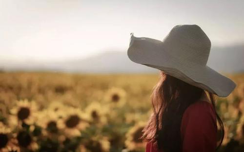 女友背着男朋友相亲还能继续吗,女朋友瞒着我去见前男友怎么办