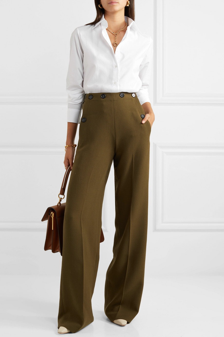 面对眼花缭乱的时装2020春夏到底买什么？她们有话要说