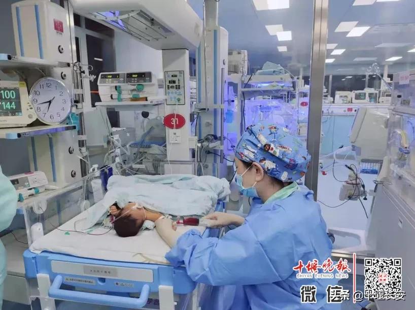 刚出生就换血怎么回事,出生10天全身换血严重吗