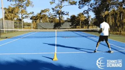 小朋友网球初学训练视频,小孩网球初学者击球训练方法