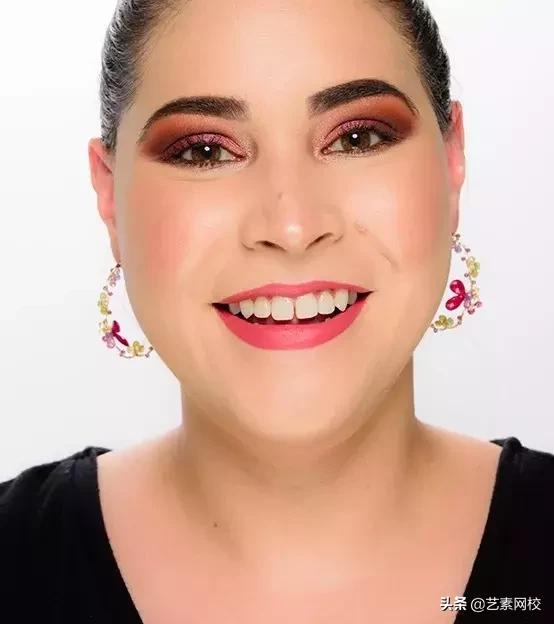 适合素颜涂不干的口红有哪些,适合纯素颜涂的口红