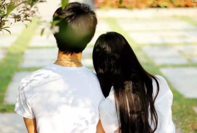 女大学生意外有孕新闻,大学期间女生怀孕现象