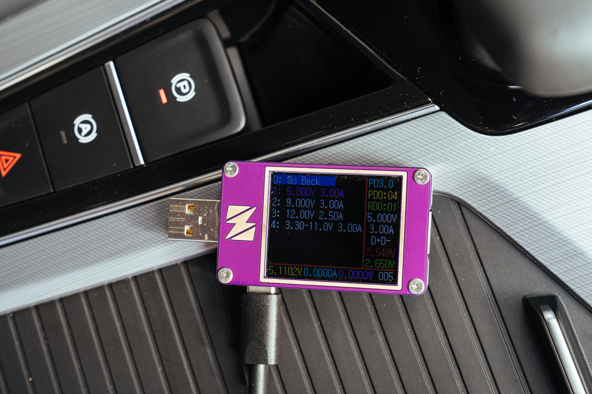 国庆自驾出行全能核电站:倍思160W三口QC5认证车载充电器评测