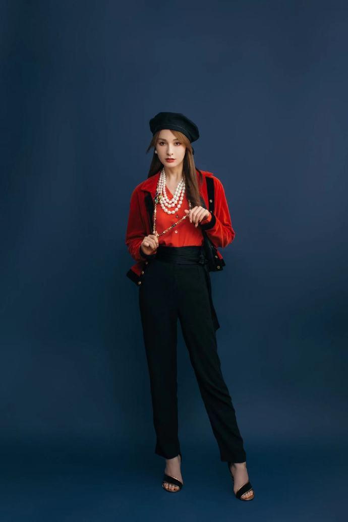 菲拉格慕新款鞋子,菲拉格慕2019年红色鞋子