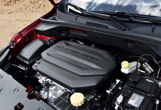 宝骏1.5t和五菱宏光1.5区别,宝骏510和五菱宏光哪个好