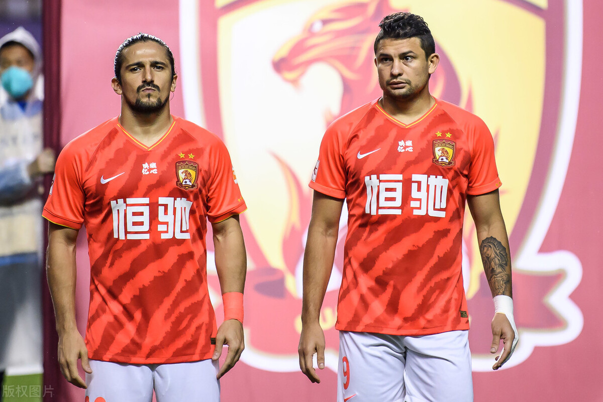 全华班恒大对国安集锦,全华班战胜中超球队