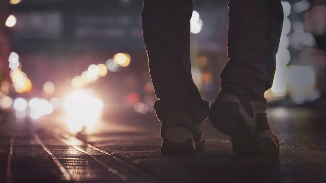 硕士和博士有什么区别哪个级别高,在职博士含金量高吗