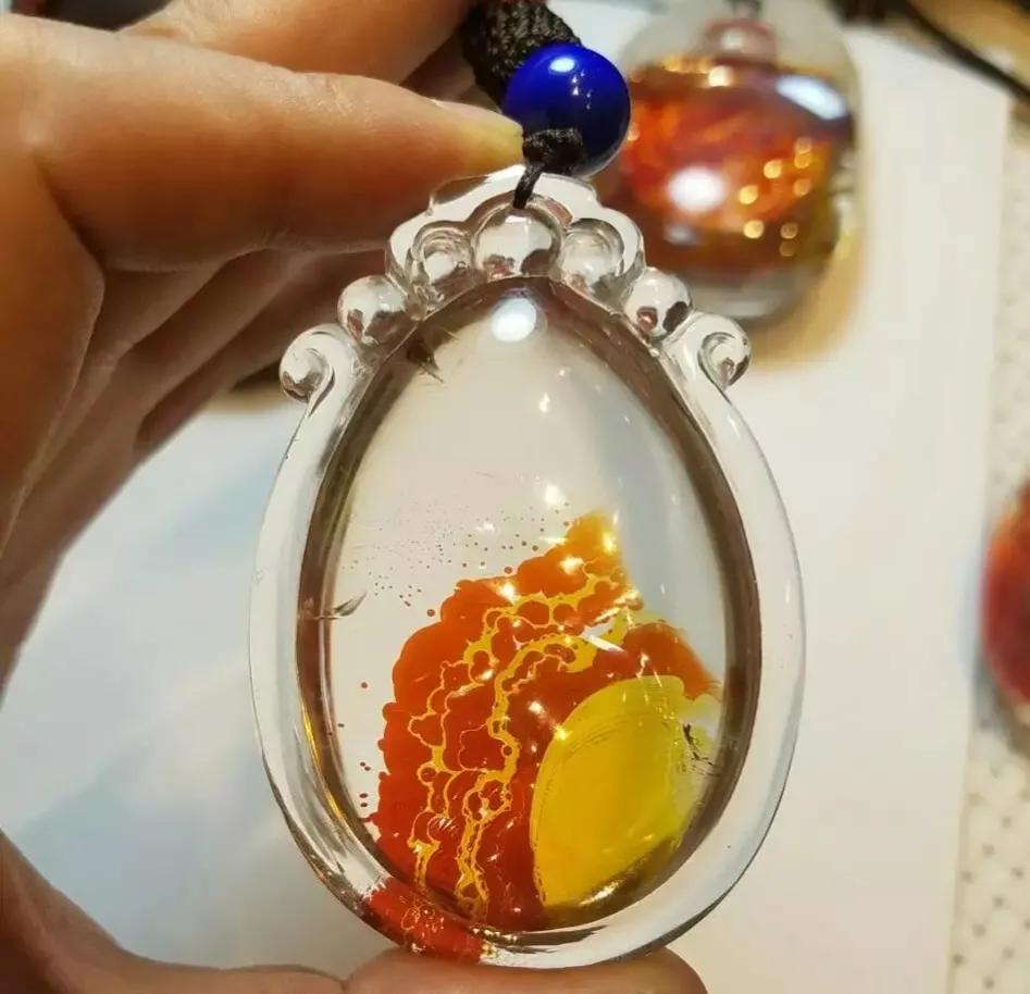 最爱红玫瑰,最爱红瓶香水