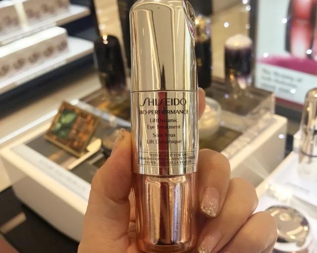 眼霜哪款才是真正有效好用,眼霜哪个牌子好用不长脂肪粒