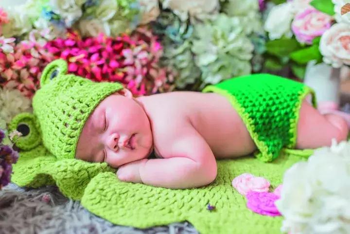 宝宝肌肤的保养知识,宝宝皮肤保养小技巧