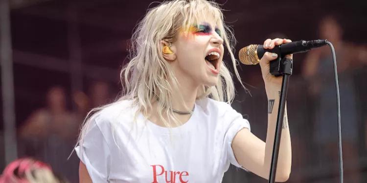 分手十年完整视频,分手后的10件事