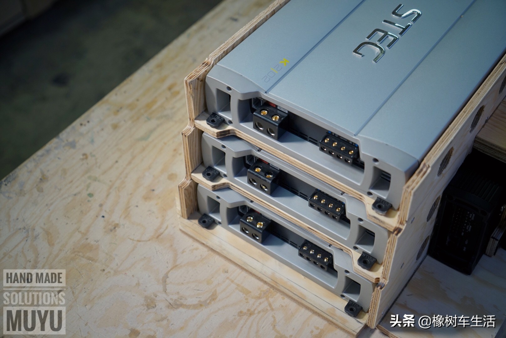 奔驰威霆音响改装柏林之声,奔驰威霆音响升级