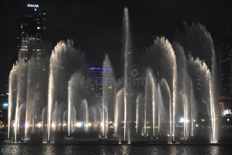 贫穷限制了我的想象力迪拜,三个你不知道的迪拜真相