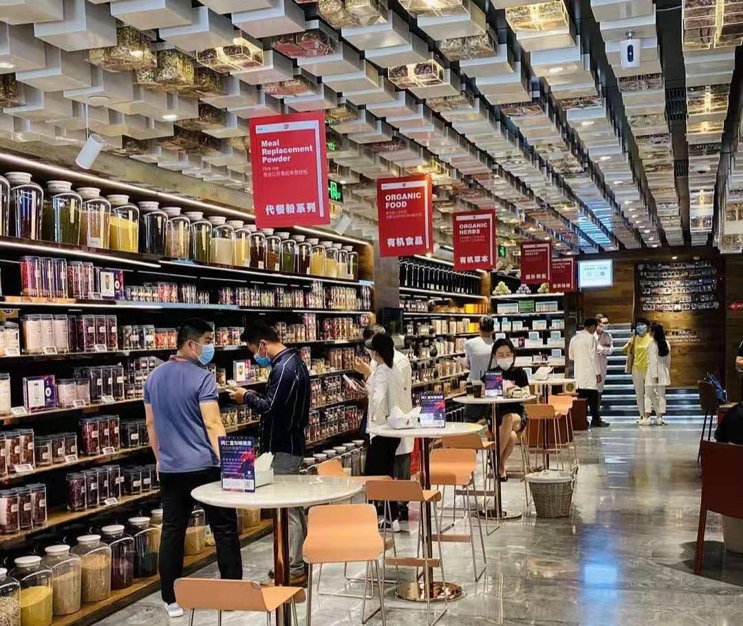 董事长下马也扛不起被砸掉的招牌，同仁堂实力犹存人心难拾