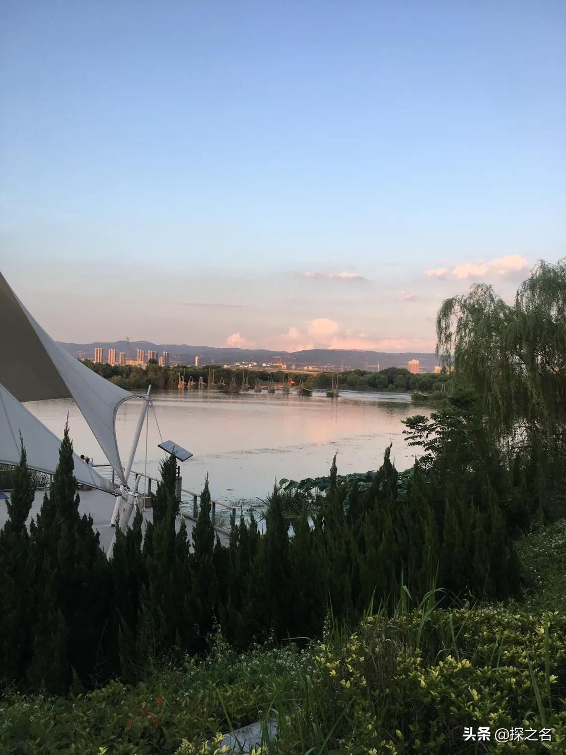 缇庣殑浠や汉閬愭兂,缇庣殑鎯婅壋缇庣殑闇囨捈