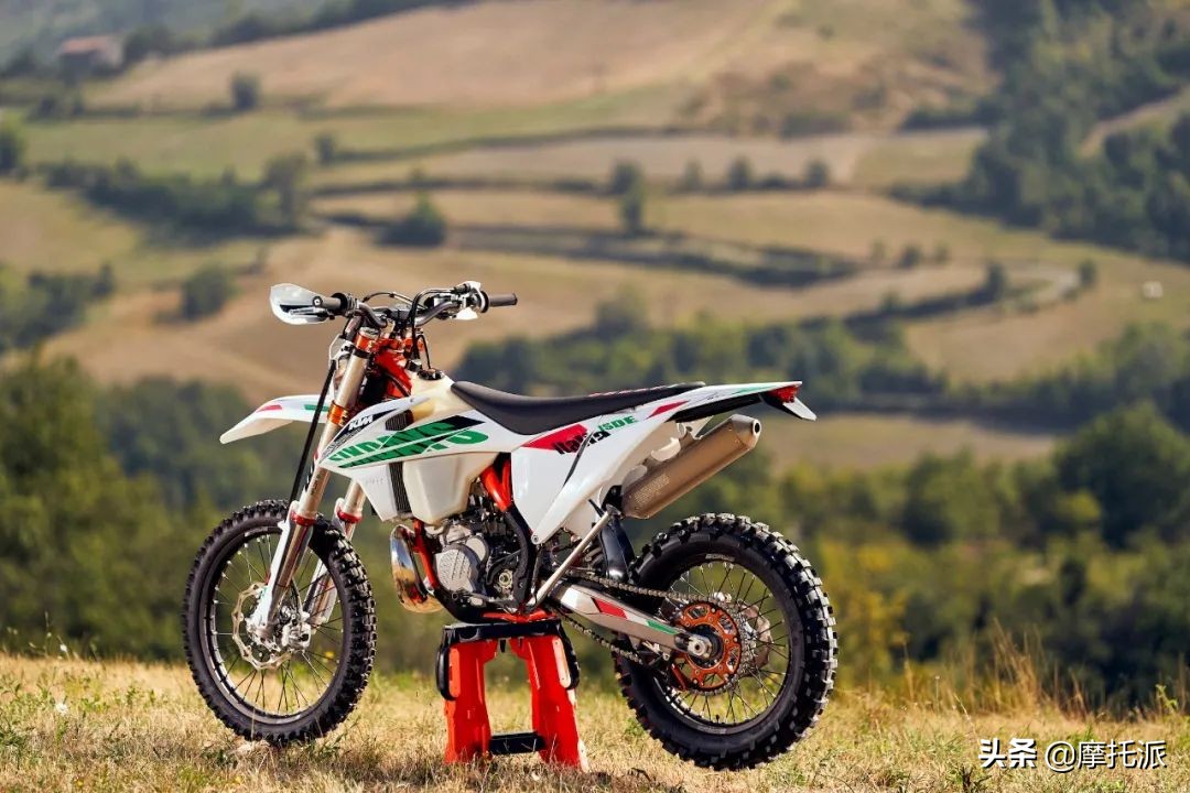 不到1万的ktm,ktm300硬耐力